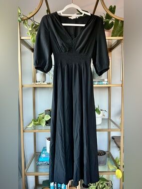 Kormei Black Smocked Waist Puff Sleeve Boho Midi Dress in Size S